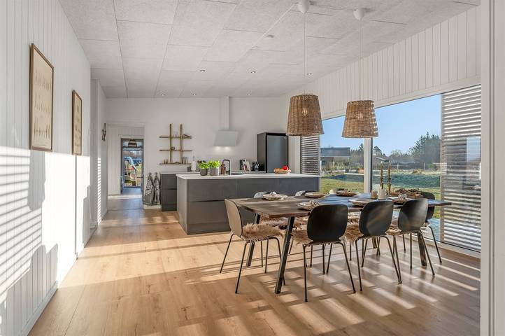 Ferienhaus für 8 Personen, mit Sauna und Whirlpool sowie Terrasse in Lolland-Falster - 4