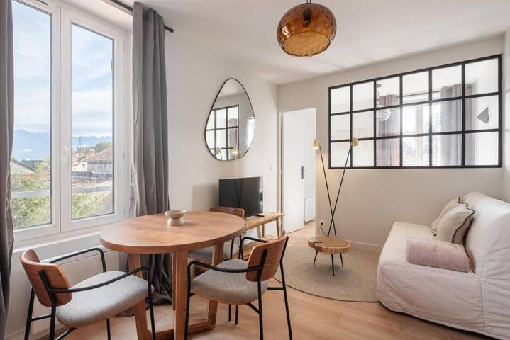 Location de vacances pour 2 personnes, avec Vue à Fontaine