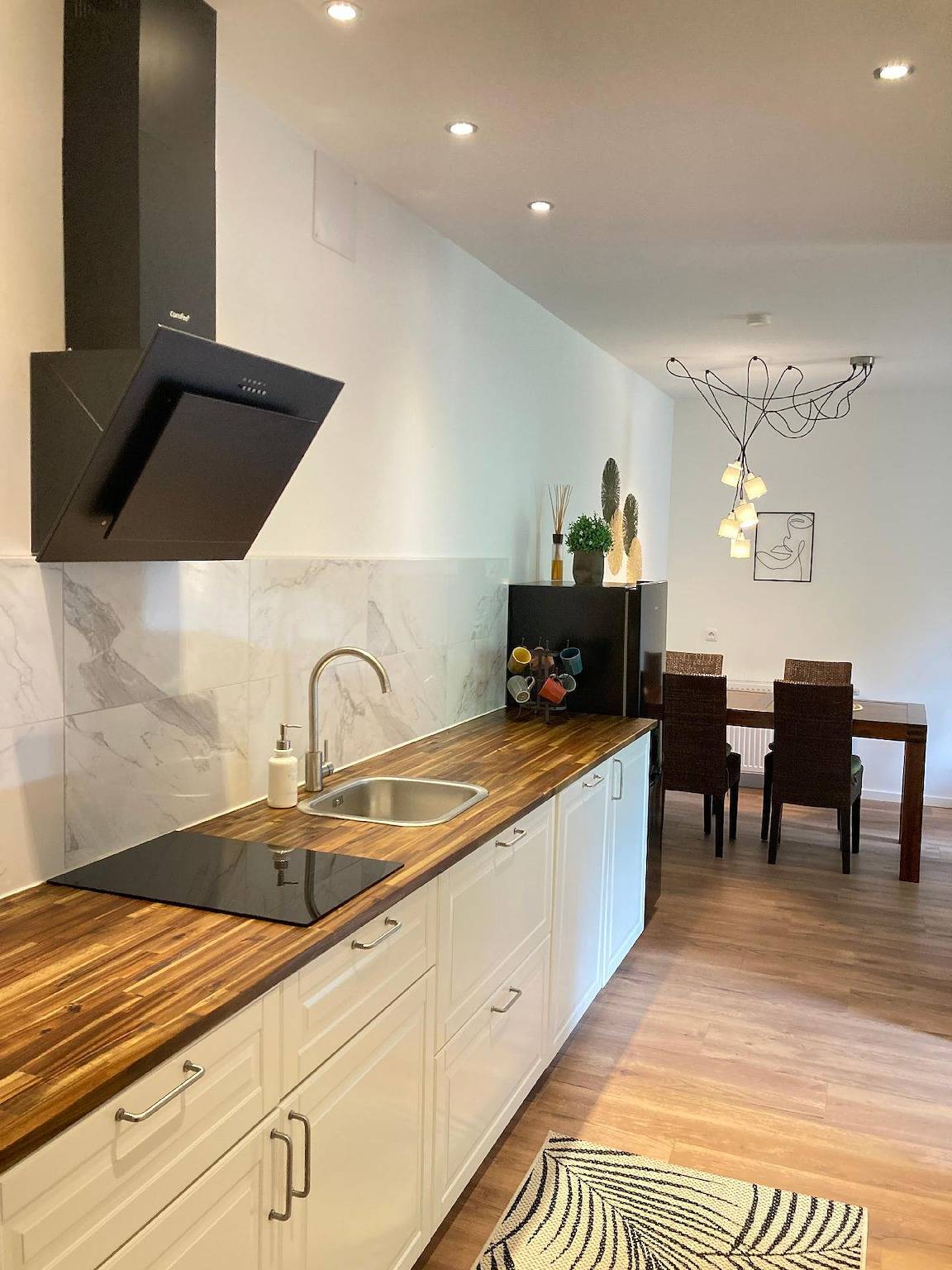 Ganze Ferienwohnung, Wohnung mit Balkon und 2 Schlafzimmer in Feld am See, Klagenfurt-Villach