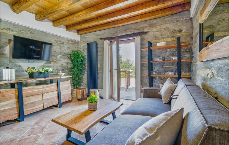 Appartamento vista mare con terrazza e parcheggio in Uscio, Riviera Ligure