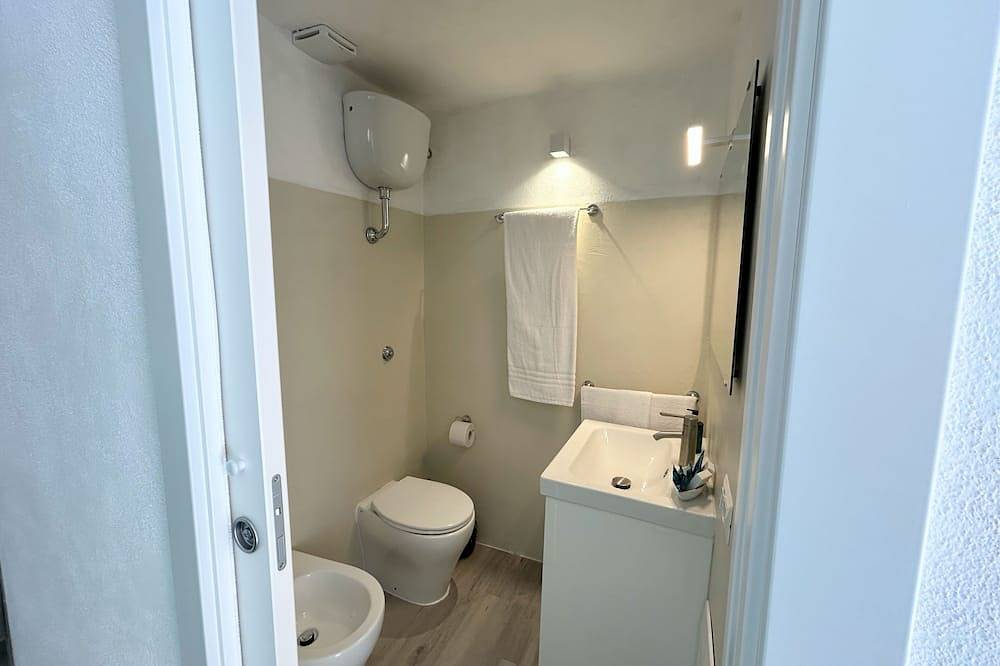 Appartamento intero, La Casetta nel Borgo - Piccola casa romantica in Carloforte, Provincia di Carbonia-Iglesias