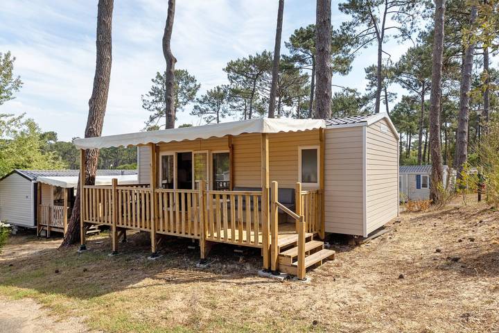 Bungalow für 5 Personen, mit Kinderpool und Garten sowie Sauna in Gironde