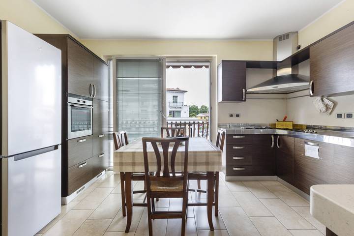 Ferienwohnung für 4 Personen, mit Garten und Seeblick, mit Haustier in Peschiera del Garda - 2