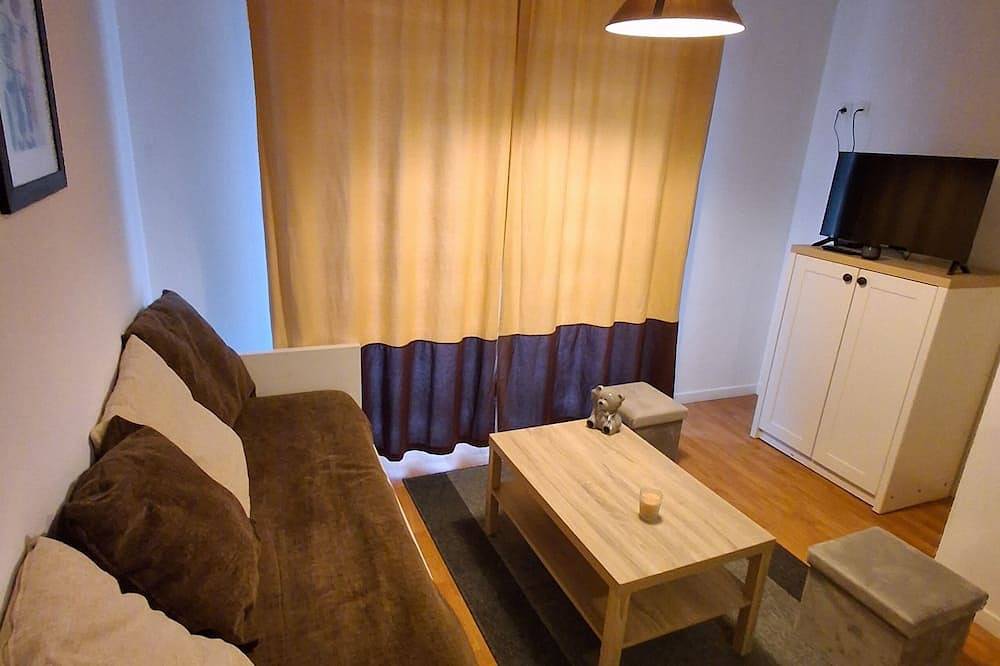 Appartement entier, Charmant appartement avec piscine in Boulleville, Région de Bernay
