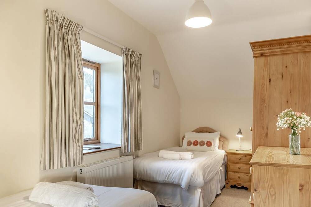 2 Bed in Whitwell (oc-r33497) in Niton and Whitwell, Isle of Wight
