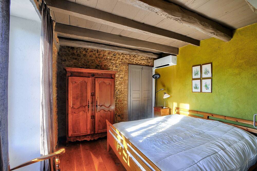 In the heart of the Dordogne, house for 6, pool in Rouffignac-Saint-Cernin-de-Reilhac, Périgord Blanc