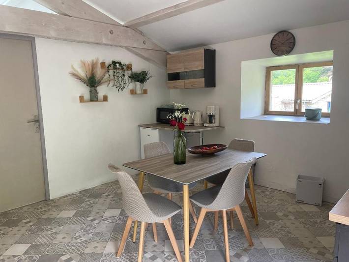 Location de vacances pour 4 personnes, avec jardin à Beauvène - 4