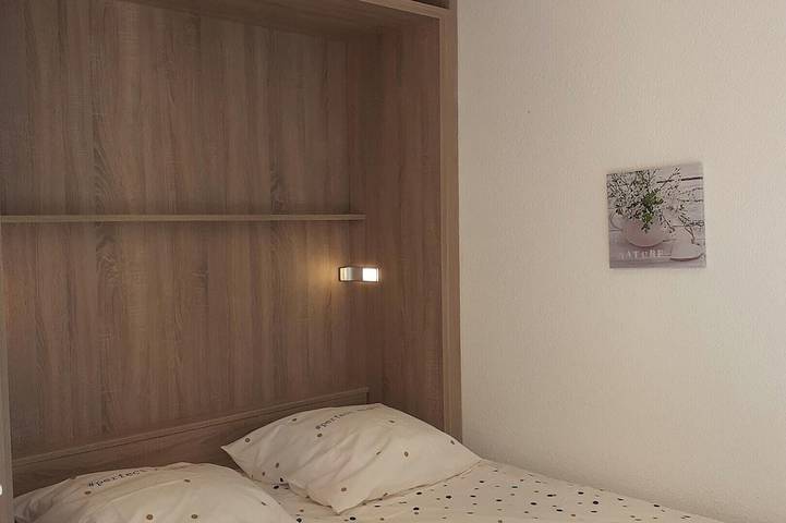 Gîte pour 4 personnes, avec balcon dans Plage Du Porigo - 3