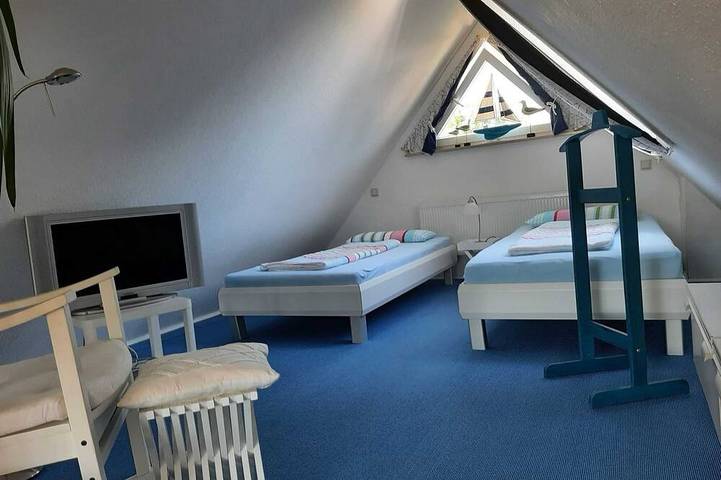 Ferienwohnung für 4 Personen, mit Garten in Elmenhorst-Lichtenhagen - 3