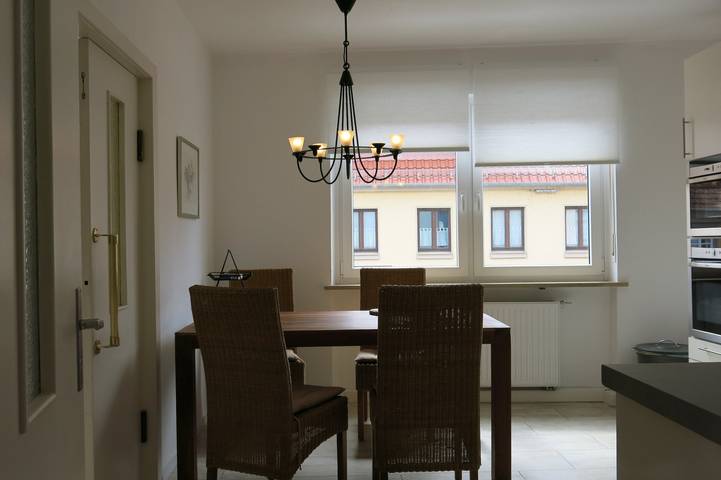 Ganze Wohnung, Ferienwohnung Arenz - Helle Ferienwohnung (54 qm) im Obergeschoss in Schweinfurt, Fränkisches Weinland