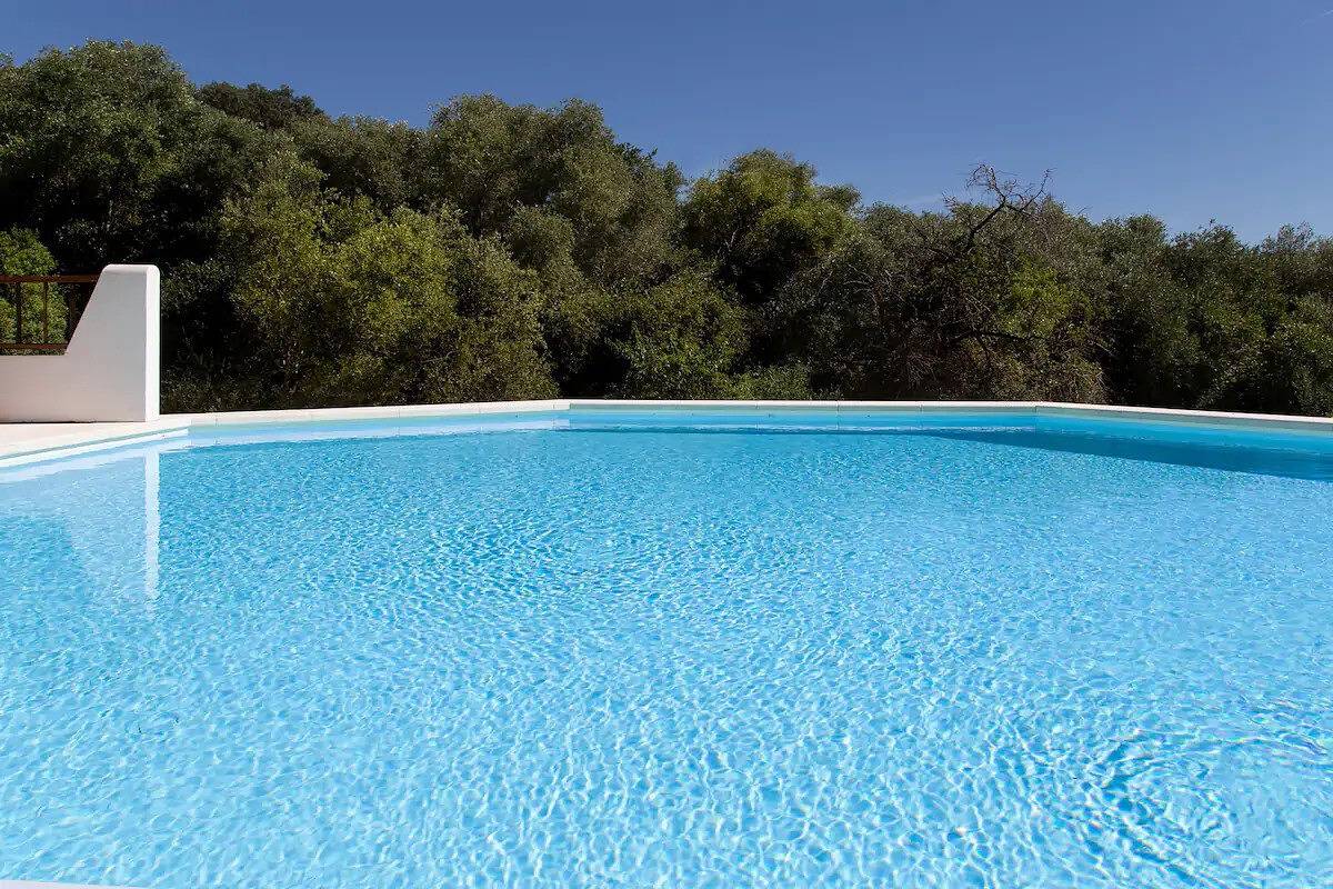 Appartamento intero, Appartamento "Casa di charme a San Pantaleo" con Piscina condivisa, A/C, Wi-Fi e Terrazza in San Pantaleo, Costa Smeralda