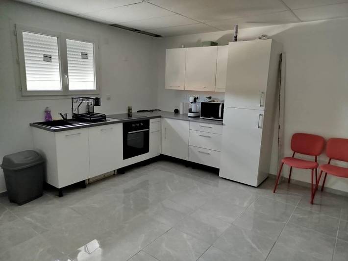 Gîte pour 6 personnes, avec terrasse à Sorgues - 3