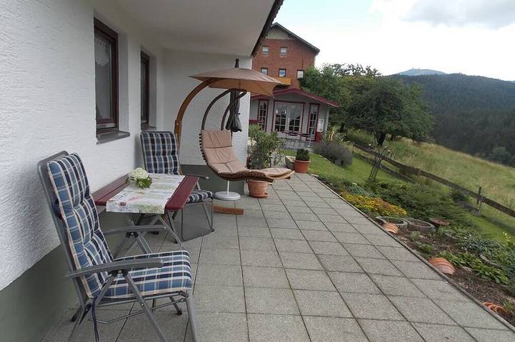 Ganze Wohnung, 40qm-große Fewo mit Terrasse und kostenfreiem Wlan in Lohberg, Ostbayern