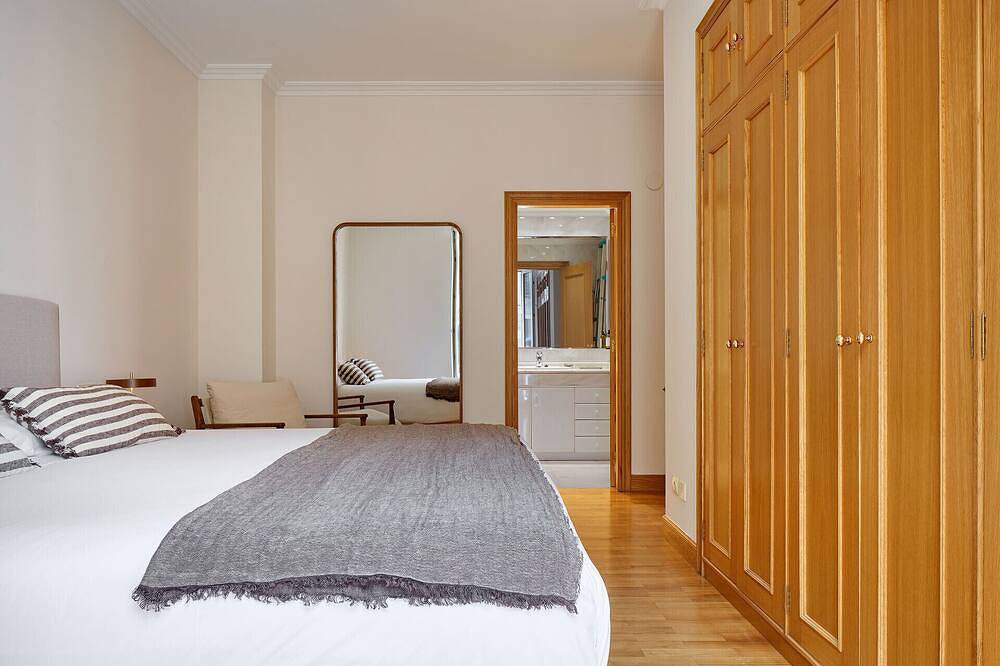 Entire apartment, Always Easy I San Marcial in Playa de la Concha, San Sebastian