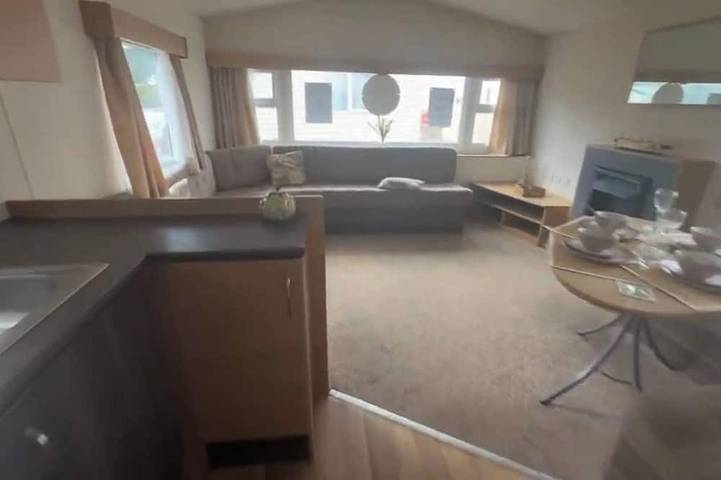Static caravan for 8 people in Felixstowe