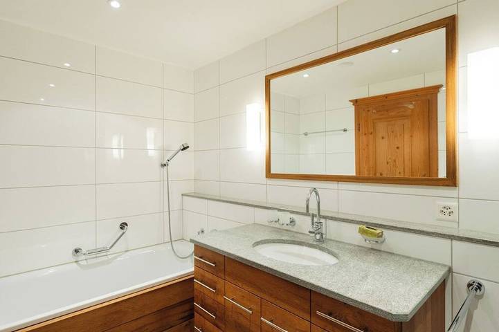 Ganze Wohnung, Valbella Park 102 Appartement/Fewo, Dusche oder Bad, Wc 2 1/2-Zimmerwohnung in Flüelapass, Davos
