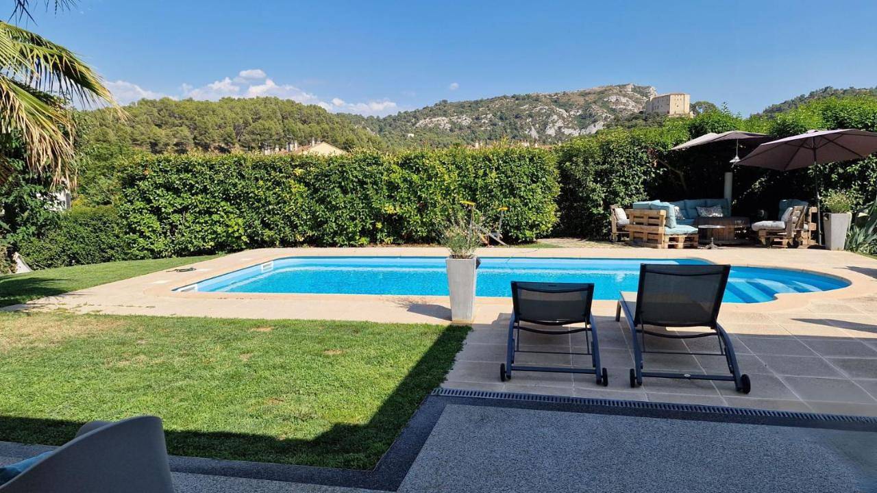 Villa contemporaine de plain pied au calme entre Aix-en-Provence et Lourmarin in Meyrargues, Région d'Aix-en-Provence