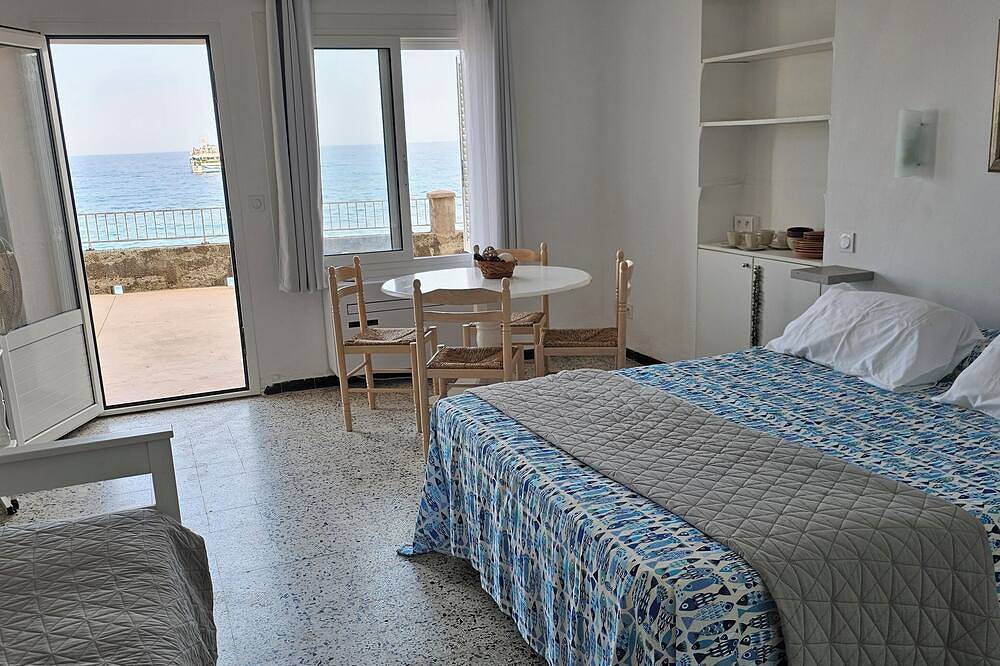 Geheel appartement, Waterfront Studio Erbalunga in Erbalunga, Brando