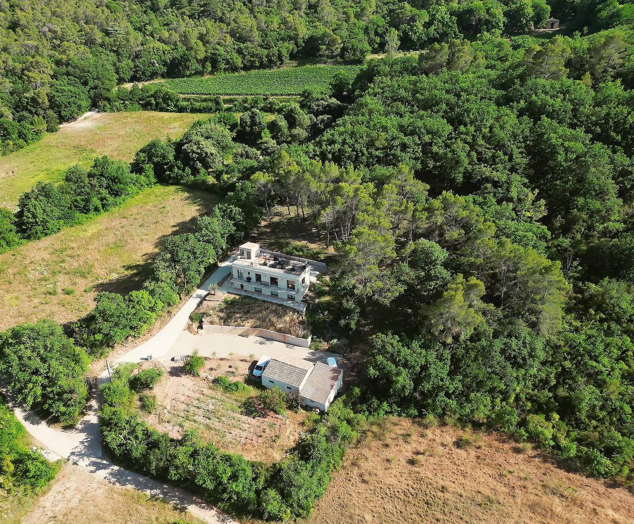 Ferienhaus für 8 Personen mit Terrasse in Liausson, Lodève und Umgebung