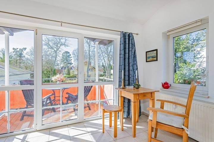 Ferienwohnung für 3 Personen, mit Balkon in Zinnowitz