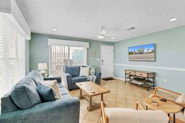 Vacation Rental for 10 Guests in Gulf Shores, Mobile Bay, Picture 3