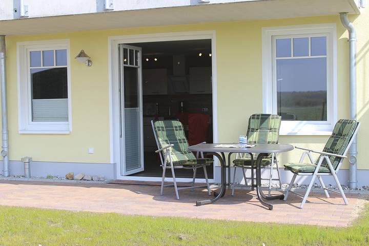 Ferienwohnung für 4 Personen, mit Garten und Terrasse in Börgerende-Rethwisch