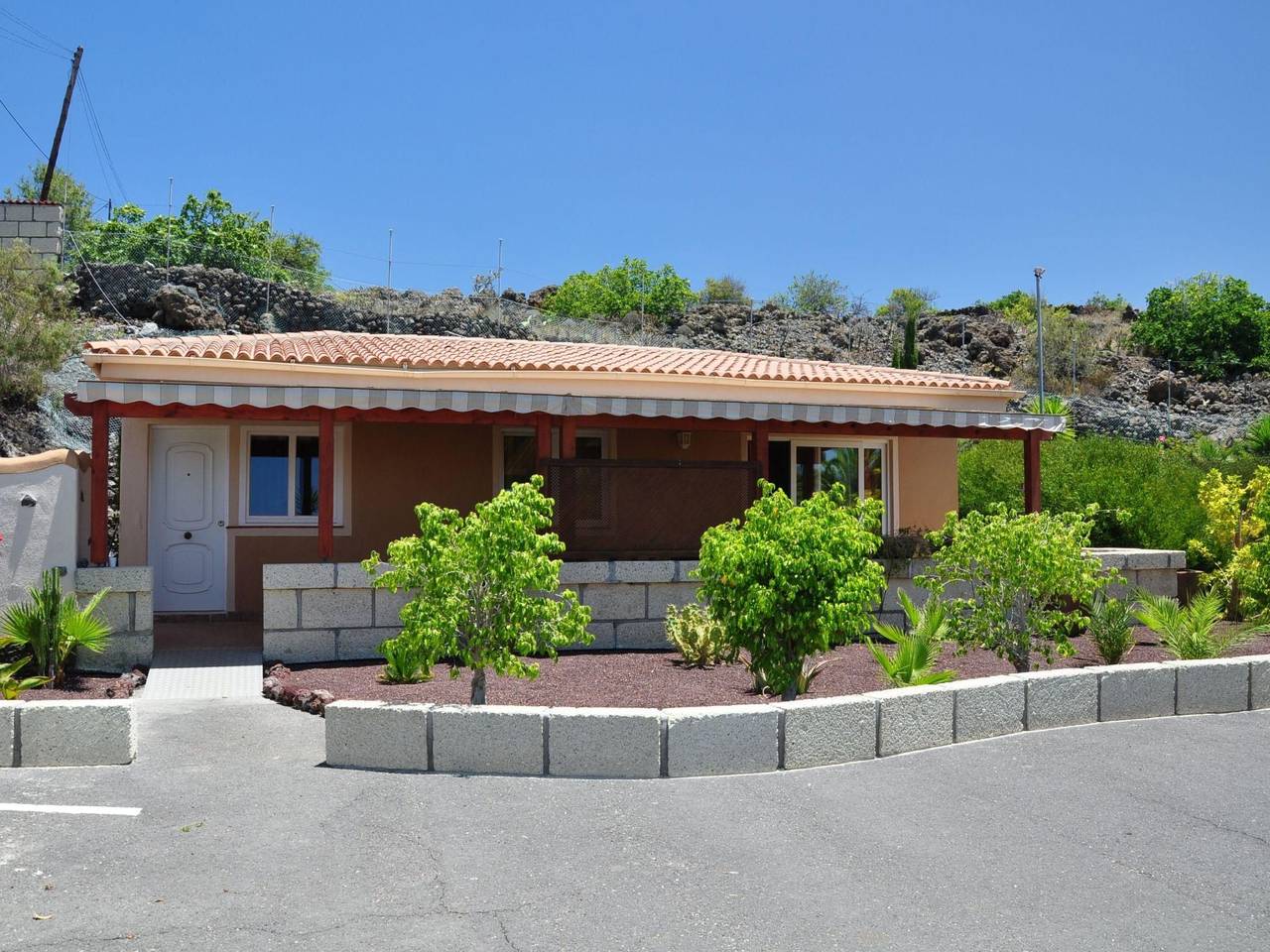 Bungalow for 3 People in Guía de Isora, South Tenerife