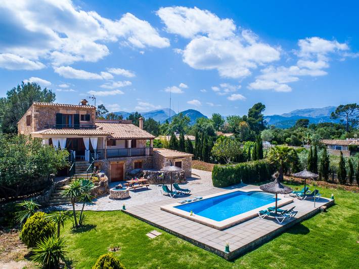 Luxus-Finca für 6 Personen, mit Garten und Terrasse in Pollença