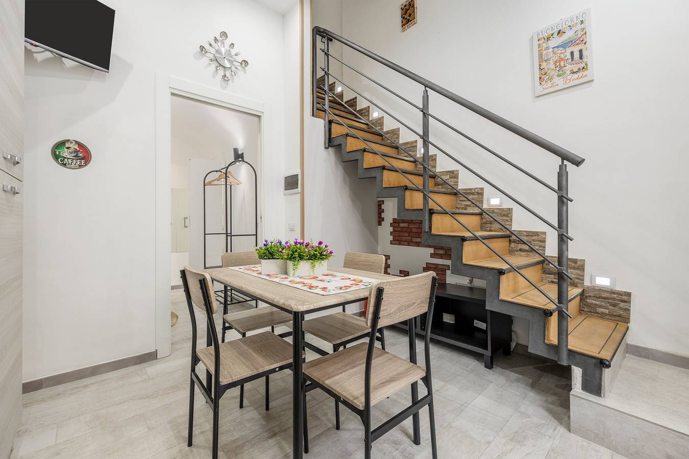 Casa Vacanze 'Lucid'amare Relaxation' con Terrazza Privata, Wi-Fi e Aria Condizionata in Isola delle Femmine, Provincia di Palermo