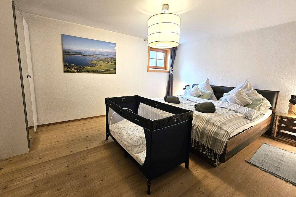 Chiemseezeit - gemütliches Ferienhaus am Chiemsee mit Kamin & Sauna in Rimsting, Chiemsee