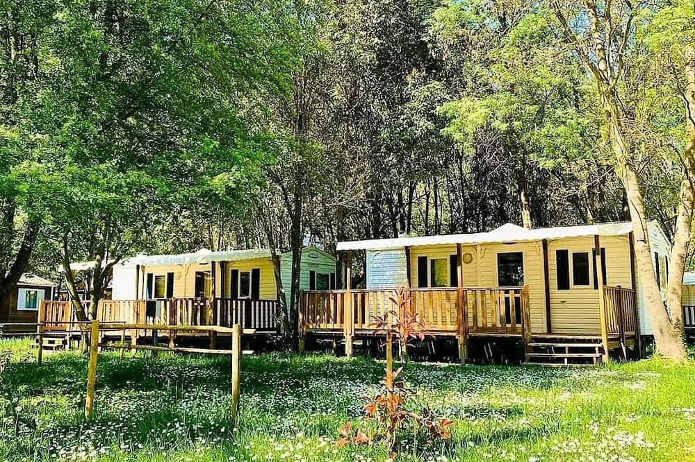 Mobil home bois Alizé avec climatisation 6 personnes in Bourg-Saint-Andéol, Privas (arrondissement)