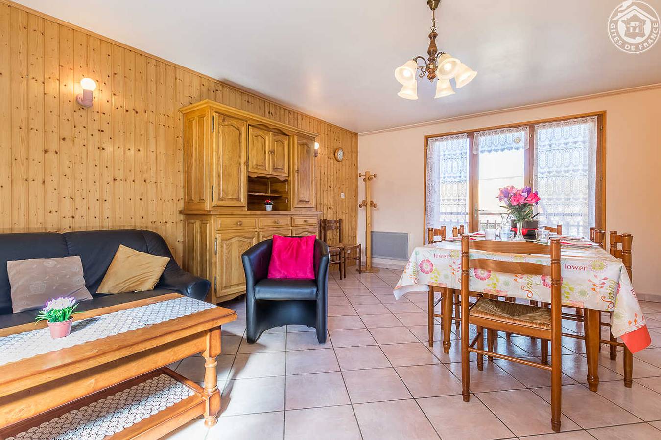 Gîte de charme de 91m2 avec parking et jardin près des remontées mécaniques - Réservez maintenant in Albiez-Montrond, Région de Saint-Jean-de-Maurienne