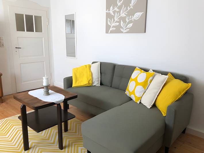 Appartement entier, "Ma maison de vacances Rosenbusch 1" avec terrasse privée, jardin et Wi-Fi in Kemmern, Arrondissement de Bamberg