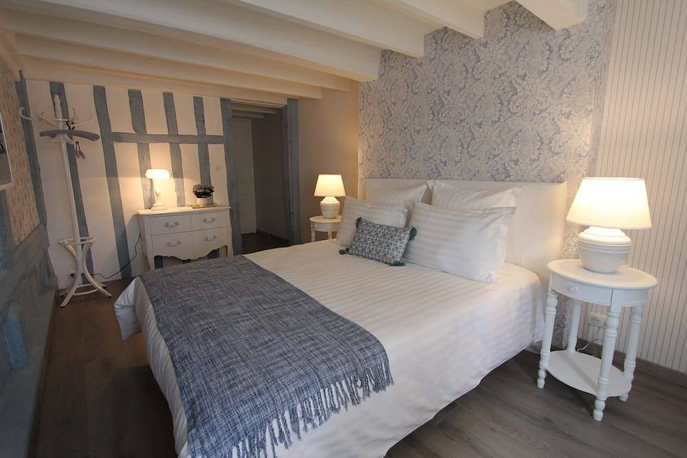 78 High Street ... real gem for 6 people in the heart of Honfleur in Honfleur, Lisieux Området