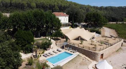 Chambre d’hôte pour 53 personnes à Le Thoronet