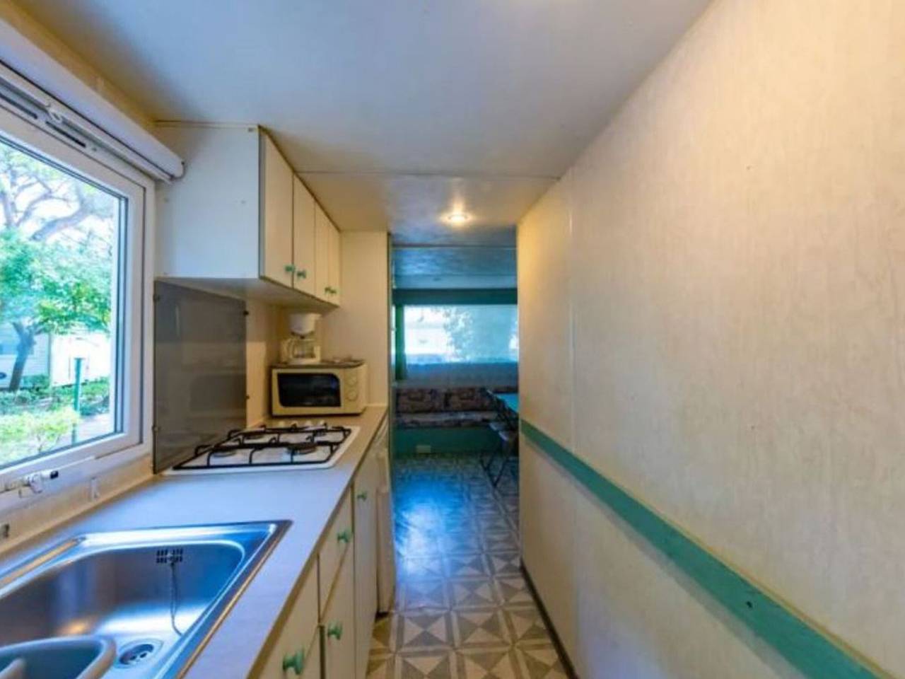 Mobilheim mit Terrasse - 6 Pers. in Montblanc, Mittelmeerküste (Frankreich)
