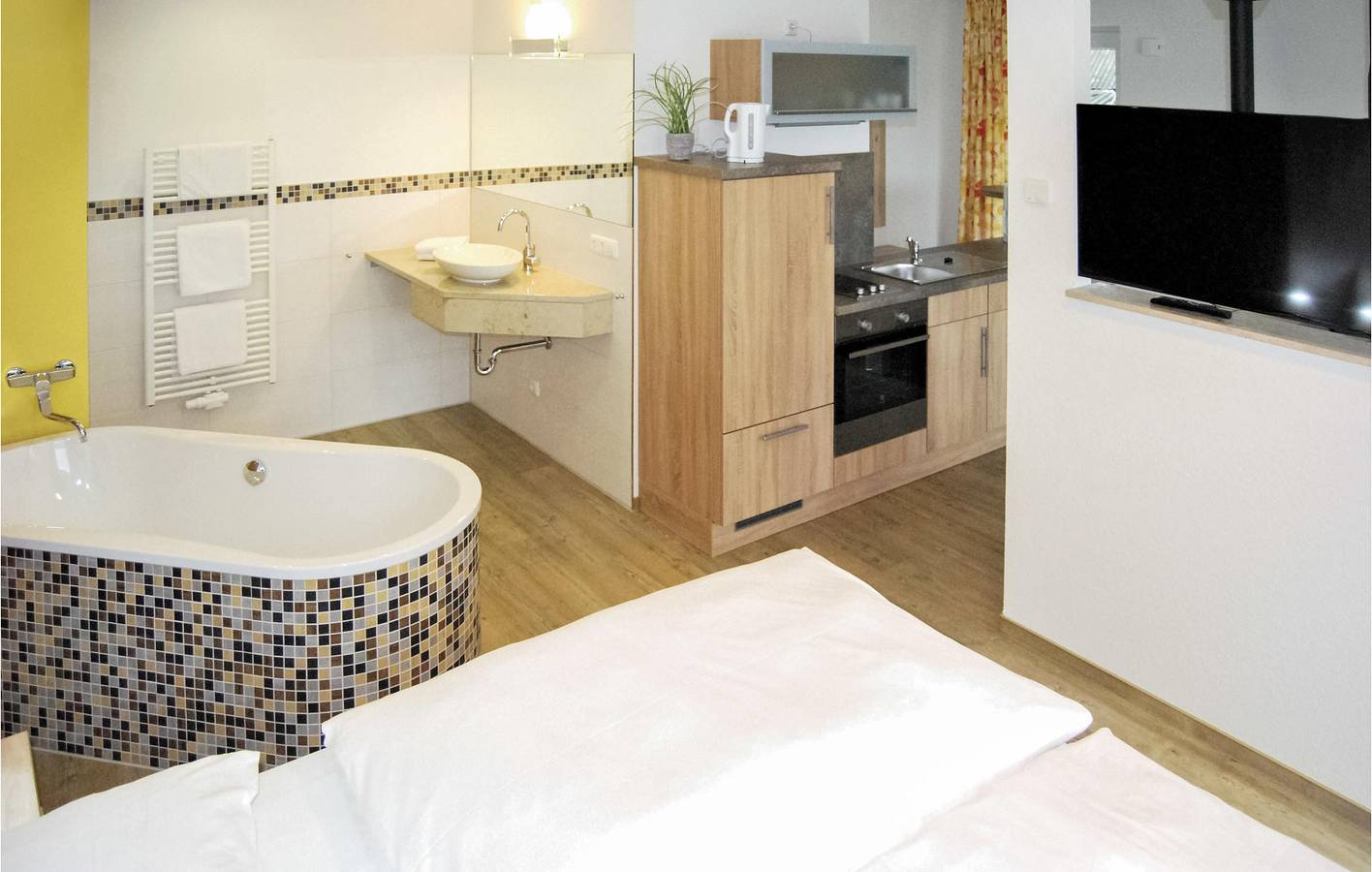 Ganze Ferienwohnung, Gemütliche Wohnung mit Parkplatz, TV, Internet in Süderholz, Vorpommern-Rügen