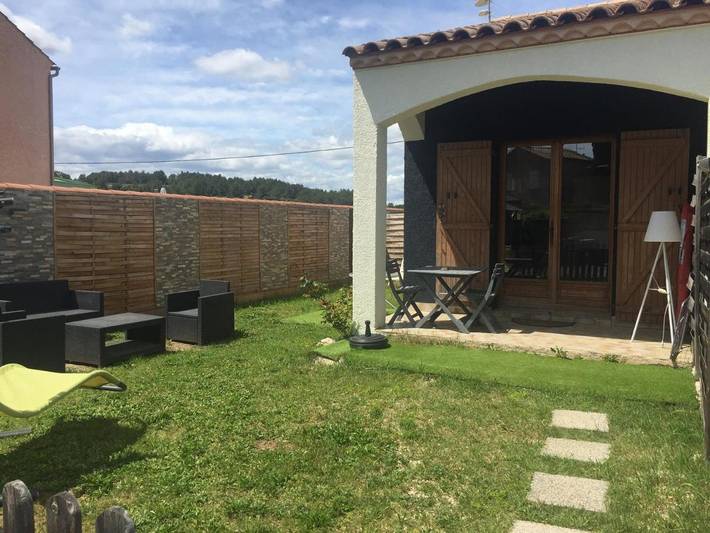 Gîte pour 4 personnes, avec terrasse et jardin à Teyran - 2