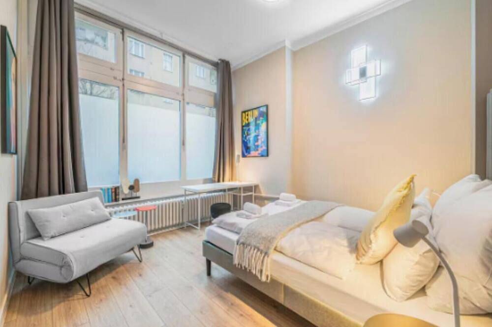 Ganze Wohnung, Stylish Ground-Floor Apartment Near Berlin Central Station & the Spree in Moabit Berlin, Berlin
