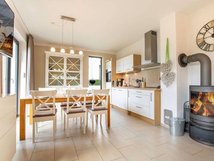 Ferienhaus für 8 Personen, mit Sauna und Terrasse in Sellin - 3