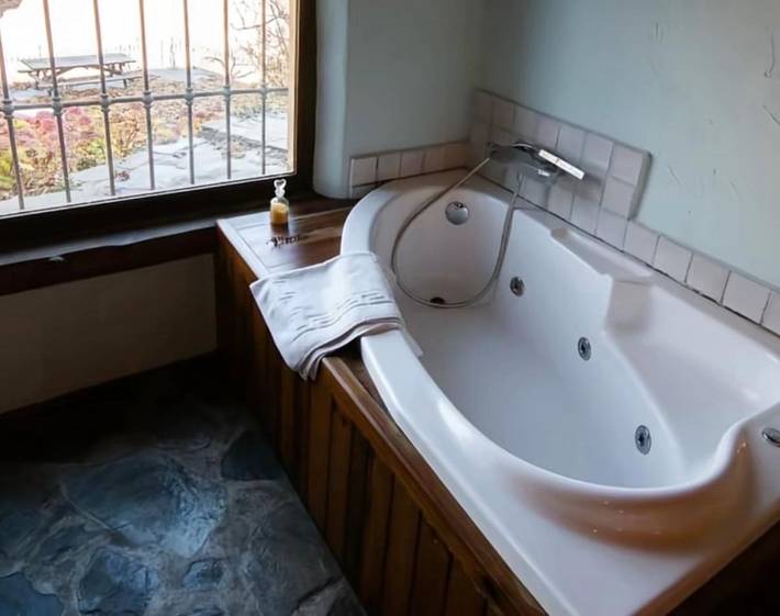 Casa rural para 6 personas, con jardín además de piscina y vistas, Se admiten mascotas en Vega de Granada - 3