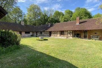 Cottage pour 5 personnes, avec jardin dans Beaurepaire-en-Bresse