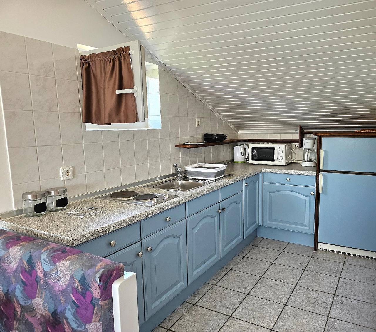 Ganze Ferienwohnung, Geräumige Wohnung mit Panoramablick auf das Meer in der Nähe des Meeres in Malinska, Krk