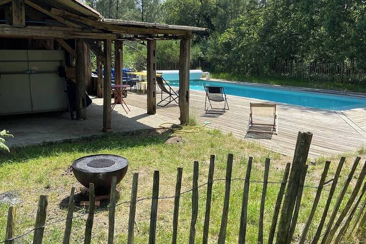 Location de vacances pour 9 personnes, avec Jardin à Lesperon