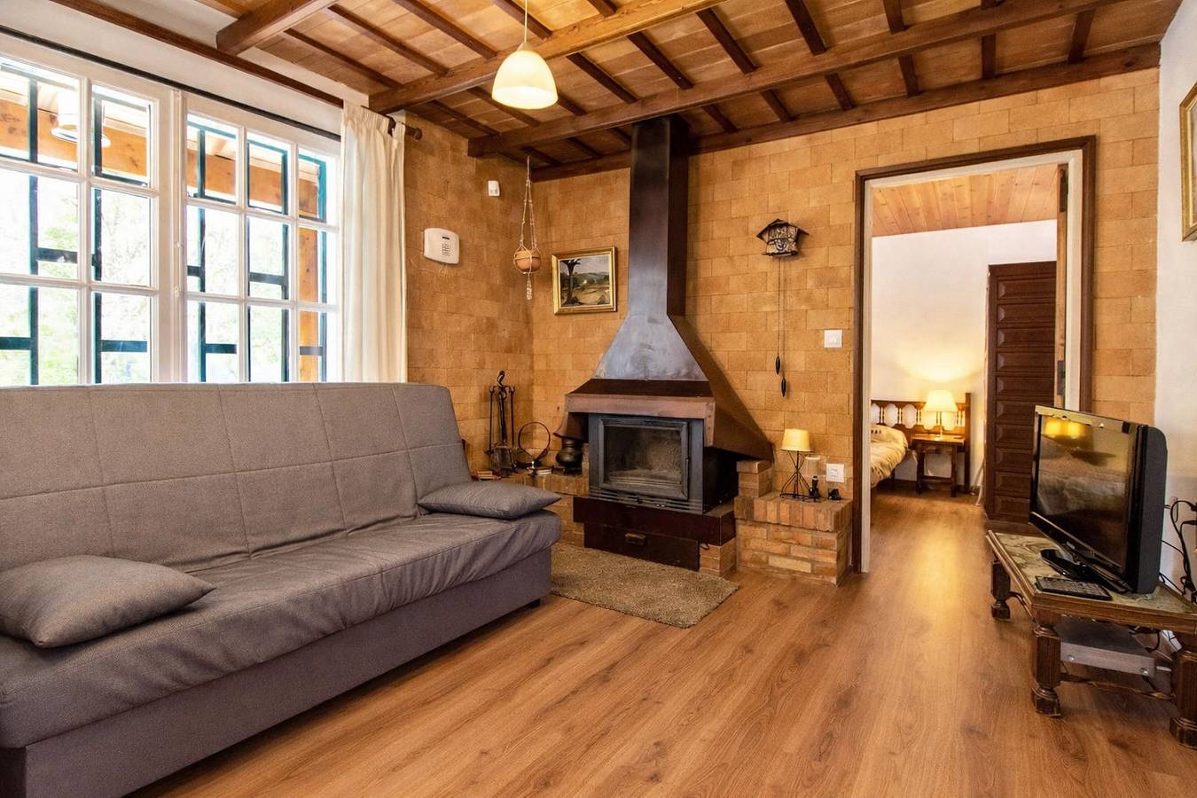 Costa Brava villa w/ private pool and spacious garden in Santa Coloma de Farners, Girona Province