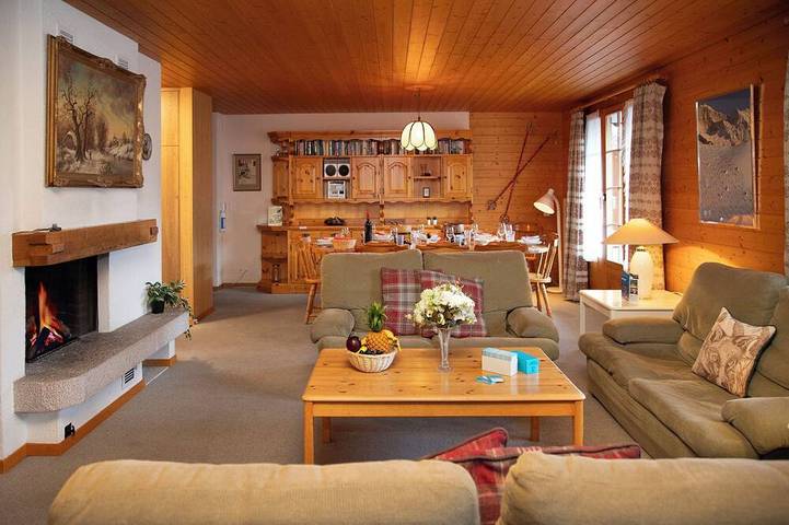 Ferienwohnung für 10 Personen, mit Balkon und Pool