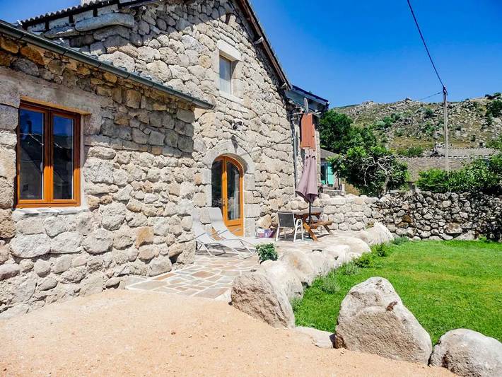 Casa de huéspedes para 8 personas, con jardín - 1