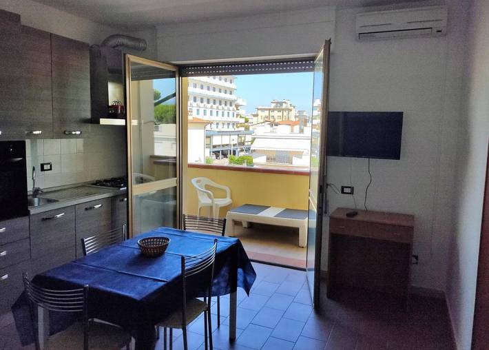 Casa sulla spiaggia per 2 persone, con giardino, con animali domestici in Toscana