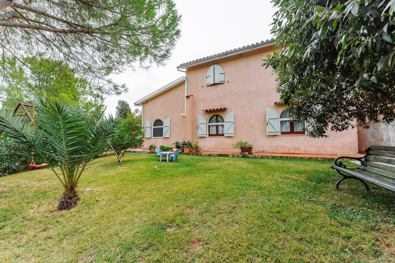 Casa vacacional "Soberania" con vistas al mar, terraza privada y jardín privado in Santa Margherita di Pula, Región de Pula