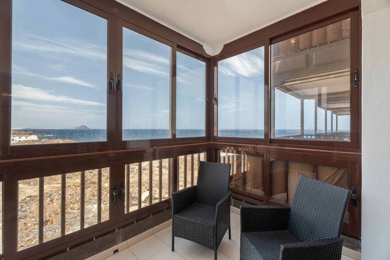 Ganze Wohnung, Urlaub 'Atlantic 2 Amazing View' mit Meerblick, Gemeinschaftspool und Wi-Fi in Costa del Silencio, Arona